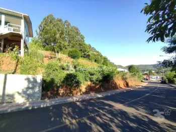 Imagem do anúncio: Vendo casa em Seara , Santa Catarina no bairro São João - Cód. 2c8e1104ef2ef61941bfd9f9b4243580