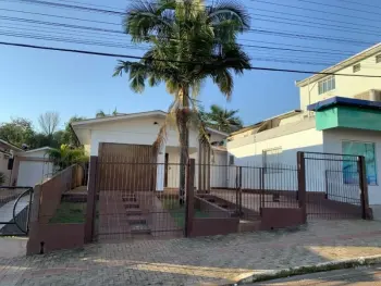 Imagem do anúncio: Vendo casa em Pinhalzinho , Santa Catarina no bairro Centro - Cód. bed7f6b86f64b4f825aaf696766955f5