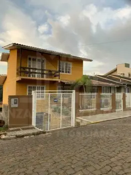 Imagem do anúncio: Vendo Casa Em Videira, Santa Catarina No Bairro Universitário - Cód. 915bf18651090b7a27aa183aa189d062