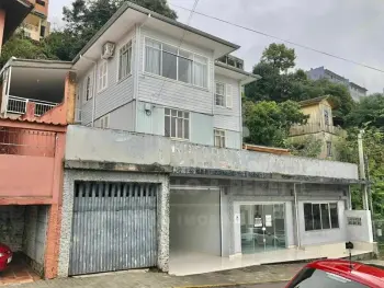 Imagem do anúncio: Vendo Casa Em Videira, Santa Catarina No Bairro Centro - Cód. 63069396b4f376a95e78094d852aede5