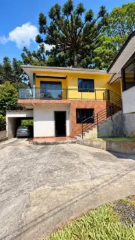 Imagem do anúncio: Vendo Casa Em Joaçaba, Santa Catarina No Bairro Santa Tereza - Cód. 83938c4a2010a1e5b07e95051a8a2935