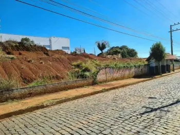 Imagem do anúncio: Vendo Ou Alugo Terreno / Lote / Condomínio Em Fraiburgo, Santa Catarina No Bairro Centro - Cód. b828d0a3aaa1beea8d262426f2645458