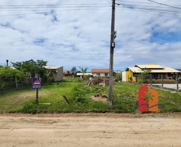 Imagem do anúncio: Vendo Terreno / Lote / Condomínio Em Garopaba, Santa Catarina No Bairro Grama - Cód. c443c88cb509eccd2a720158d93e6a6f