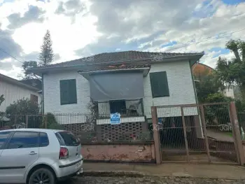 Imagem do anúncio: Vendo Casa Em Concórdia, Santa Catarina No Bairro Imperial - Cód. 7de0b3f13dd3d84968b63bf8f50d0799