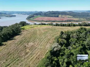 Imagem do anúncio: Vendo fazenda / sítio / chácara em Itá , Santa Catarina no bairro São Roque  - Cód. 7329763d66f97150f7a90afad7a5a28d