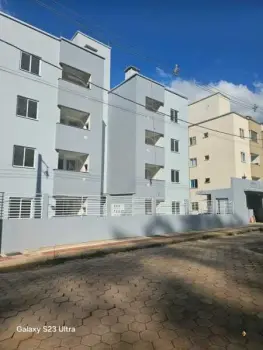 Imagem do anúncio: Alugo Apartamento Em Luzerna, Santa Catarina No Bairro Distrito Industrial - Cód. 5f116e4871754f8f5ce424ec9fa1ecdb