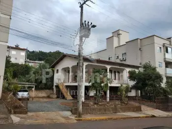 Imagem do anúncio: Vendo Casa Em Concórdia, Santa Catarina No Bairro Liberdade - Cód. 28fbf86bd16c92f1301e95a884dd6eae