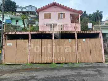 Imagem do anúncio: Vendo Casa Em Concórdia, Santa Catarina No Bairro Industriários - Cód. 50345ad9c1295ec9f3cd008698e8c866