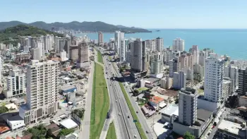 Imagem do anúncio: Vendo Apartamento Em Itapema, Santa Catarina No Bairro Meia Praia - Cód. a20085e8e38d4d4826105629522dcc16