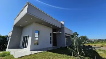 Imagem do anúncio: Vendo Casa Em Concórdia, Santa Catarina No Bairro Parque De Exposições - Cód. 34135e5ebef2ef57013a7372421ecc23