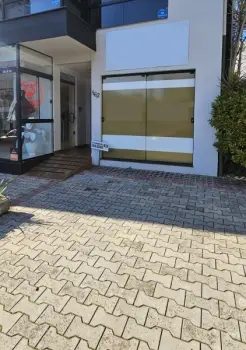 Imagem do anúncio: Alugo Imóvel Comercial Em Concórdia, Santa Catarina No Bairro Centro - Cód. 37852924116cf5c674ab7fbd1616ffdb