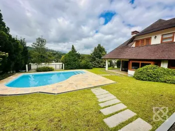 Imagem do anúncio: Vendo Casa Em Videira, Santa Catarina No Bairro Portal Das Videiras - Cód. c08e0281a310e0a95cee5d360bcb32fc
