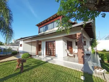 Imagem do anúncio: Vendo Casa Em Fraiburgo, Santa Catarina No Bairro Jardim Das Hortensias - Cód. fe780dec848b27c64a5a73ea556e68f1