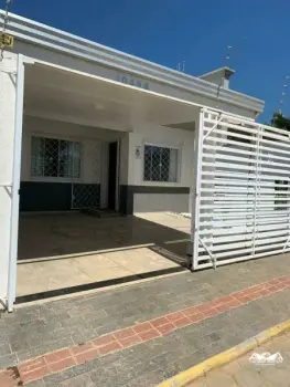 Imagem do anúncio: Vendo Casa Em Balneário Piçarras, Santa Catarina No Bairro Itacolomi - Cód. 79afec6535e52ddd8dc64840ae11ff0d