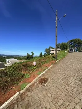 Imagem do anúncio: Vendo terreno / lote / condomínio em Videira , Santa Catarina no bairro Loteamento Cantú - Cód. 98143a523b63f5b0d3c286f824e07403