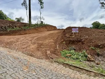 Imagem do anúncio: Vendo terreno / lote / condomínio em Videira , Santa Catarina no bairro Farroupilha - Cód. 9dce4b3450636721d9afb623d9b0cf13
