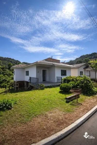 Imagem do anúncio: Vendo Casa Em Ipumirim, Santa Catarina No Bairro Loteamento Ari Giombelli - Cód. 2108b4e784ae2a6b1dc281a492097237
