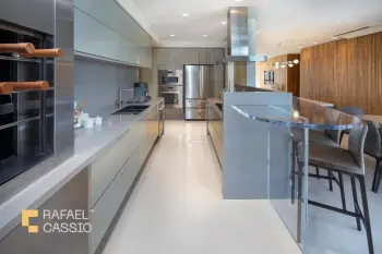 Imagem do anúncio: Vendo Apartamento Em Balneário Camboriú, Santa Catarina No Bairro Centro - Cód. ae8c9a4915208a6139d2275c0fbce24e