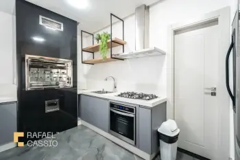 Imagem do anúncio: Vendo Apartamento Em Balneário Camboriú, Santa Catarina No Bairro Centro - Cód. 4bbb718efefe8cf92ed4f29a0e62bde8
