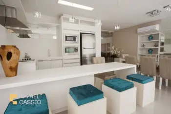 Imagem do anúncio: Vendo Apartamento Em Balneário Camboriú, Santa Catarina No Bairro Centro - Cód. 91d0f3a19aa657f44f738070da12d229