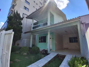 Imagem do anúncio: Vendo Casa Em Joaçaba, Santa Catarina No Bairro Centro - Cód. 3b3ccb1ae764ffa56fa1cf64e46e3793